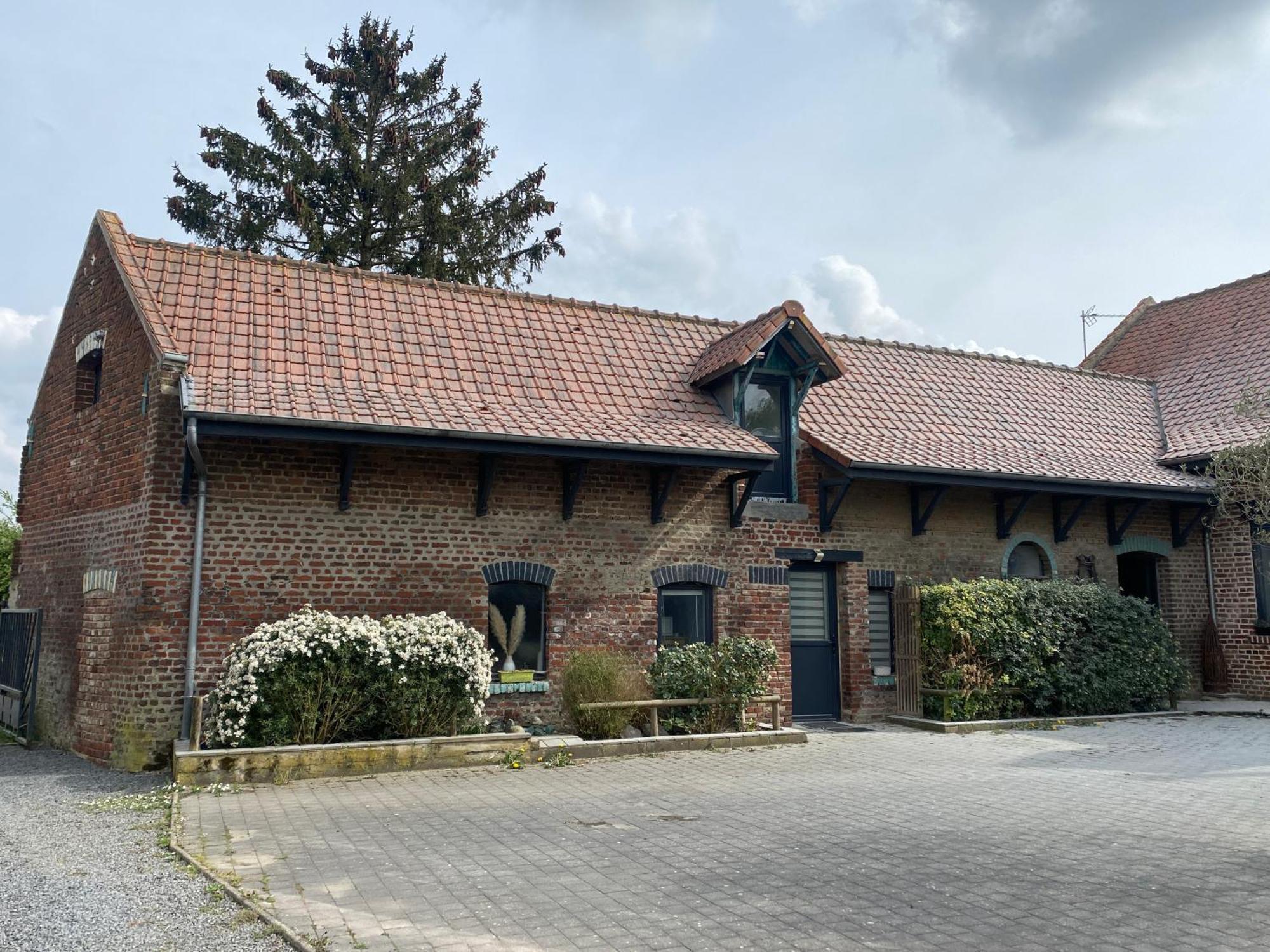 Gite De La Carnoy Ennetieres-en-Weppes Esterno foto